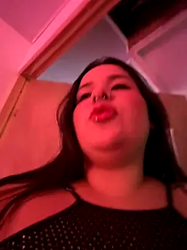 SamanthaDiamonds  online show from November 2025 12:31:02 AM