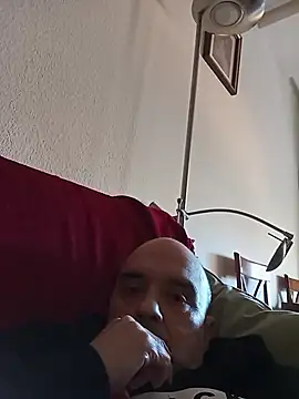 geli45 online show from February 2026 03:35:02 PM