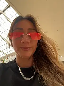 Ninabigtitied online show from June 2026 06:06:02 PM