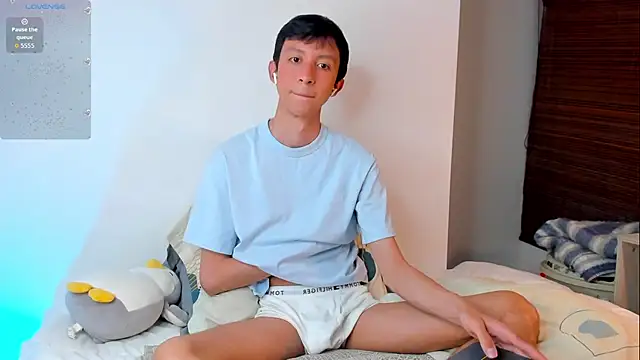 philip twinkk online show from December 2025 01:48:02 AM