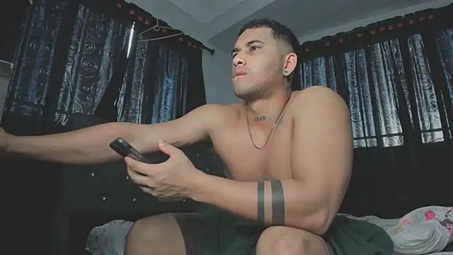 evan hardy online show from September 2025 09:19:02 PM