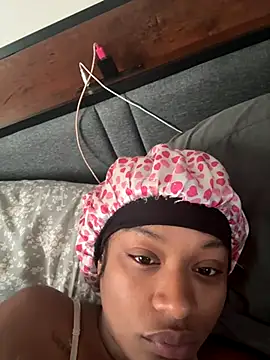 PrettyBabriexox online show from November 2025 01:21:02 PM