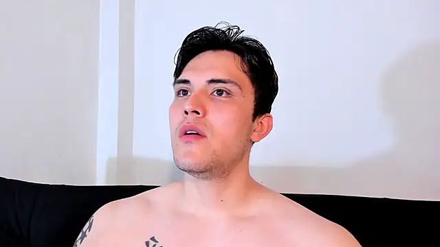 jasonxd9898 online show from December 2025 01:00:01 AM