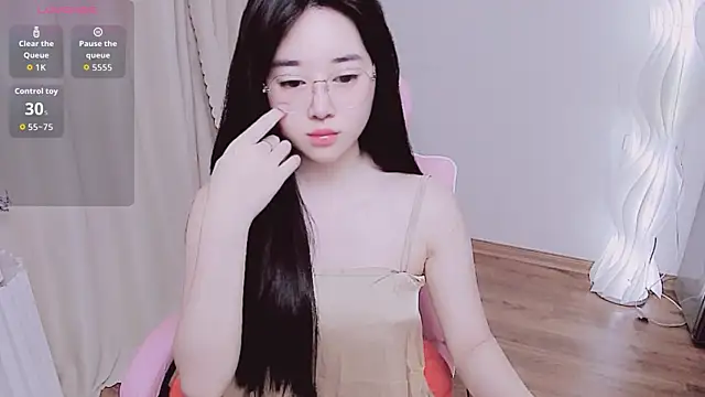 Snapshot of Miu-999 chatting on October 2025 02:02:05 AM Miu-999 online show from October 2025 02:02:05 AM