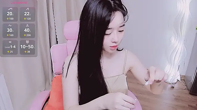 Snapshot of Miu-999 chatting on October 2025 02:12:01 AM Miu-999 online show from October 2025 02:12:01 AM