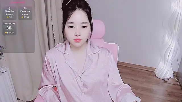 Snapshot of Miu-999 chatting on November 2025 02:22:01 AM Miu-999 online show from November 2025 02:22:01 AM