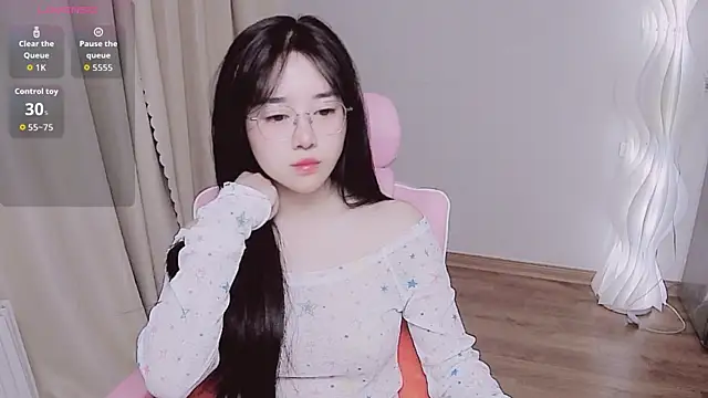 Snapshot of Miu-999 chatting on November 2025 02:11:01 AM Miu-999 online show from November 2025 02:11:01 AM