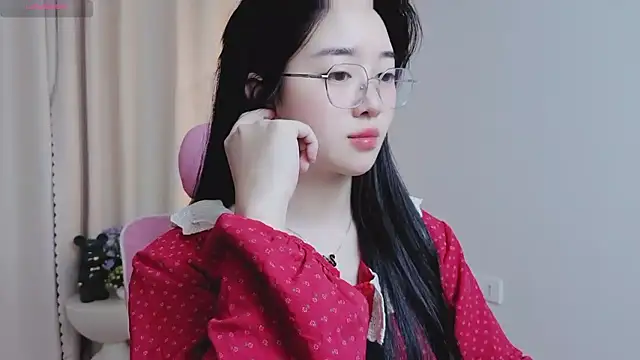 Snapshot of Miu-999 chatting on January 2026 04:07:02 AM Miu-999 online show from January 2026 04:07:02 AM