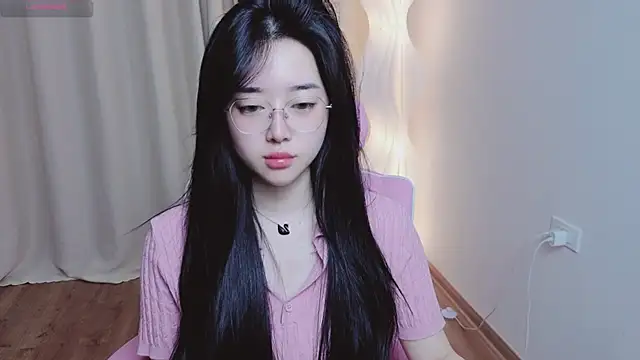 Snapshot of Miu-999 chatting on February 2026 02:32:01 AM Miu-999 online show from February 2026 02:32:01 AM