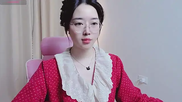 Snapshot of Miu-999 chatting on February 2026 02:15:02 AM Miu-999 online show from February 2026 02:15:02 AM