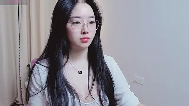 Snapshot of Miu-999 chatting on February 2026 02:13:02 AM Miu-999 online show from February 2026 02:13:02 AM