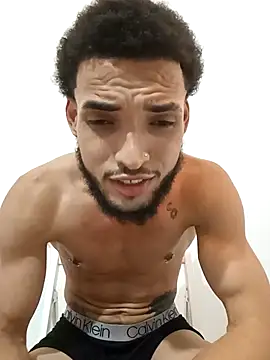 Snapshot of Utreh_ chatting on November 2025 04:12:02 AM Utreh online show from November 2025 04:12:02 AM