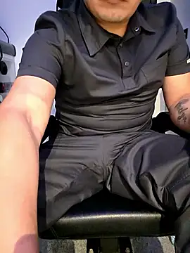 Renatox69 online show from January 2026 02:37:02 AM