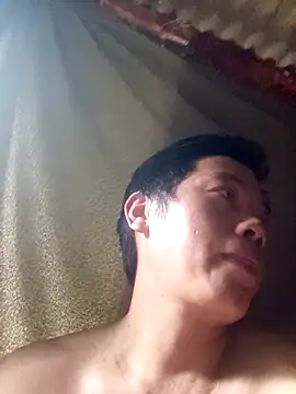 DungLuongg online show from September 2025 05:53:02 AM