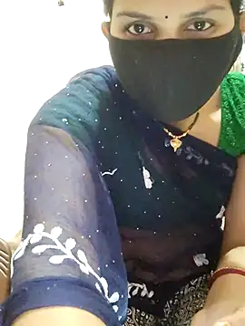 poojam93 online show from February 2026 09:04:02 AM