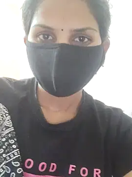 poojam93 online show from February 2026 05:01:02 AM