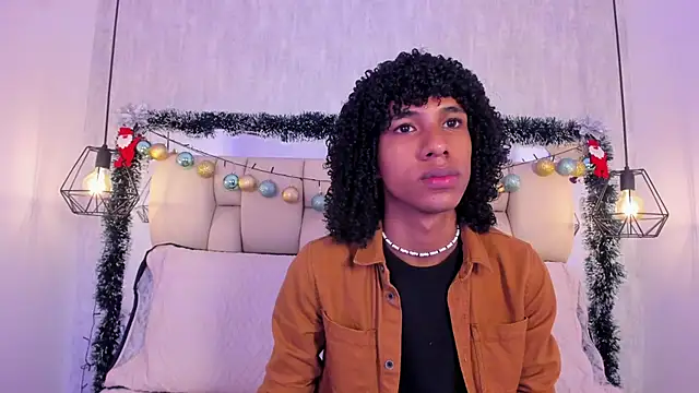 Snapshot of Johan_gz_ chatting on December 2025 11:48:02 AM Johan gz online show from December 2025 11:48:02 AM