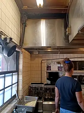 sarahkat86 online show from November 2025 04:13:02 PM