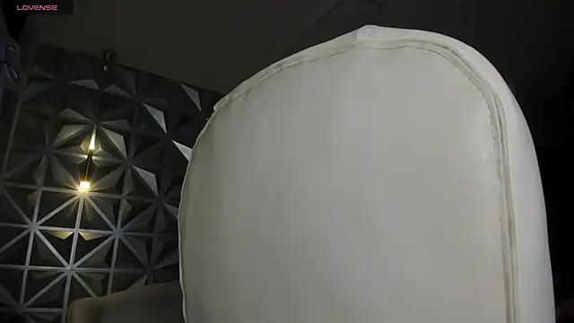 hellen tease online show from February 2026 07:04:01 PM