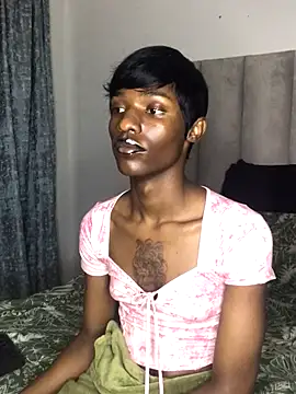 Trans fairy online show from September 2025 06:11:02 PM