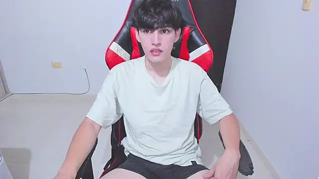 Snapshot of eren_188 chatting on December 2025 02:53:01 AM eren 188 online show from December 2025 02:53:01 AM