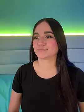 alejandrodolls online show from March 2026 07:05:01 PM