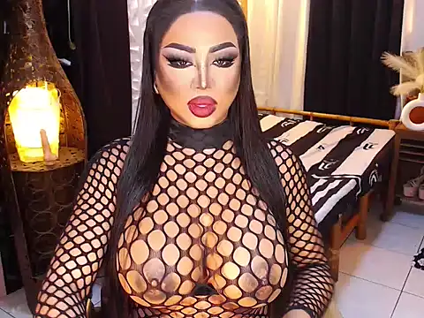 TRANSLUNAA online show from October 2025 04:10:02 AM