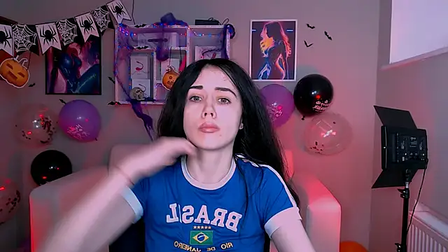 riley sanders online show from October 2025 09:17:04 AM