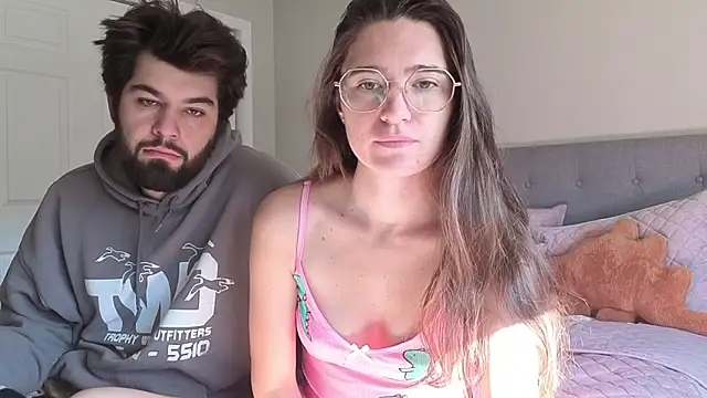 Snapshot of bambifarrina chatting on November 2025 05:00:01 PM bambifarrina online show from November 2025 05:00:01 PM