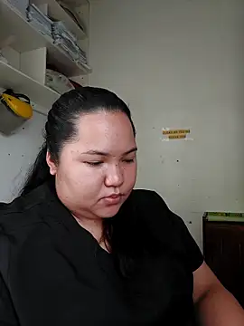 Snapshot of LianaCruzado chatting on April 2026 06:39:01 AM LianaCruzado online show from April 2026 06:39:01 AM