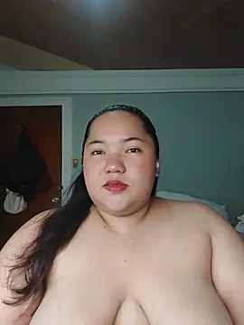 Snapshot of LianaCruzado chatting on June 2026 05:57:02 AM LianaCruzado online show from June 2026 05:57:02 AM