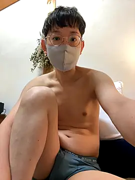 Snapshot of tom19899q chatting on November 2025 09:17:01 PM tom19899q online show from November 2025 09:17:01 PM