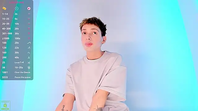 Snapshot of ColeStorm chatting on November 2025 08:24:02 PM ColeStorm online show from November 2025 08:24:02 PM