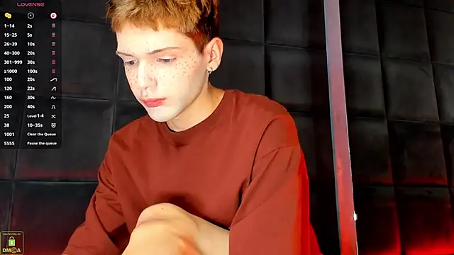 Snapshot of ColeStorm chatting on November 2025 04:23:02 AM ColeStorm online show from November 2025 04:23:02 AM