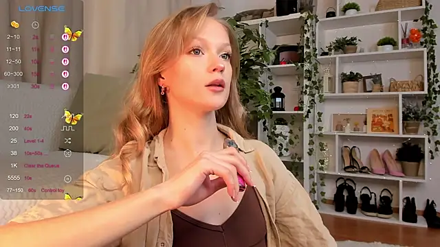 Kara smalltits online show from November 2025 11:22:02 AM