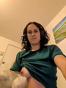 Snapshot of forbiddenbabygirl chatting on November 2025 03:39:02 AM forbiddenbabygirl online show from November 2025 03:39:02 AM