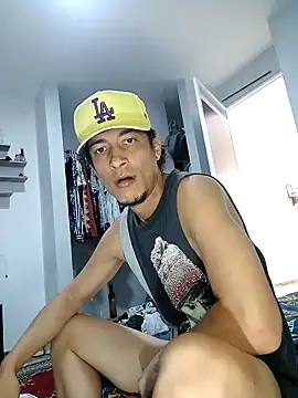 Alejobig27 online show from November 2025 04:00:01 PM