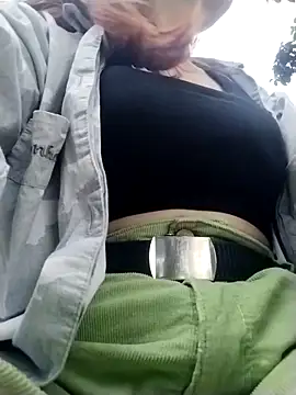 Snapshot of _Alaskamisa chatting on November 2025 10:23:02 PM Alaskamisa online show from November 2025 10:23:02 PM