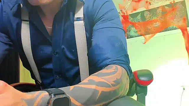 ALPHA DOMINUS  online show from November 2025 04:26:02 AM