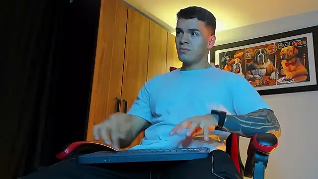 ALPHA DOMINUS  online show from January 2026 04:37:02 AM