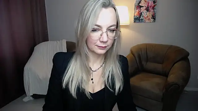 Snapshot of Ava_Elior chatting on September 2025 09:20:02 AM Ava Elior online show from September 2025 09:20:02 AM