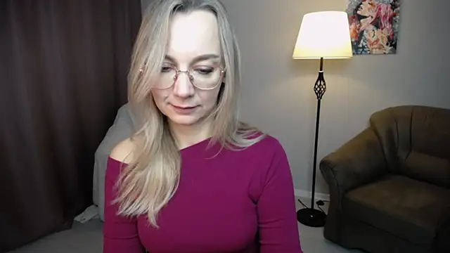 Snapshot of Ava_Elior chatting on October 2025 06:12:01 AM Ava Elior online show from October 2025 06:12:01 AM