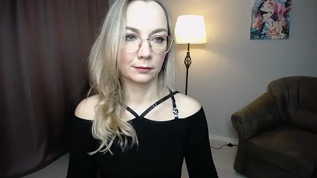 Snapshot of Ava_Elior chatting on November 2025 06:23:02 AM Ava Elior online show from November 2025 06:23:02 AM