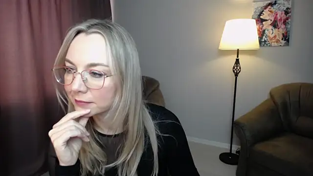 Snapshot of Ava_Elior chatting on November 2025 11:11:01 AM Ava Elior online show from November 2025 11:11:01 AM