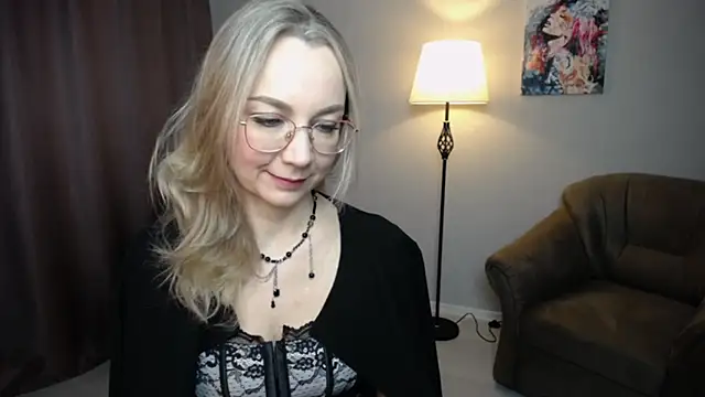 Snapshot of Ava_Elior chatting on November 2025 06:17:02 AM Ava Elior online show from November 2025 06:17:02 AM