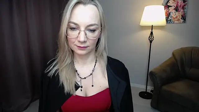 Snapshot of Ava_Elior chatting on December 2025 10:13:01 AM Ava Elior online show from December 2025 10:13:01 AM