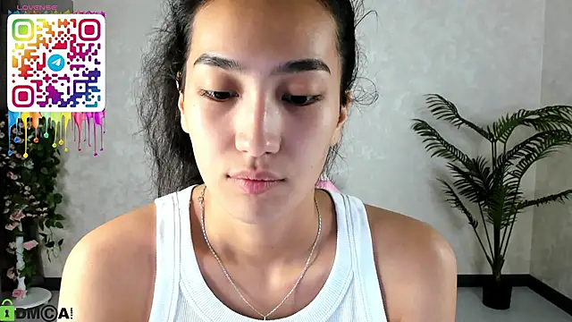 Snapshot of FlirtyAura chatting on September 2025 03:50:02 AM FlirtyAura online show from September 2025 03:50:02 AM