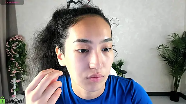 Snapshot of FlirtyAura chatting on September 2025 03:41:02 AM FlirtyAura online show from September 2025 03:41:02 AM