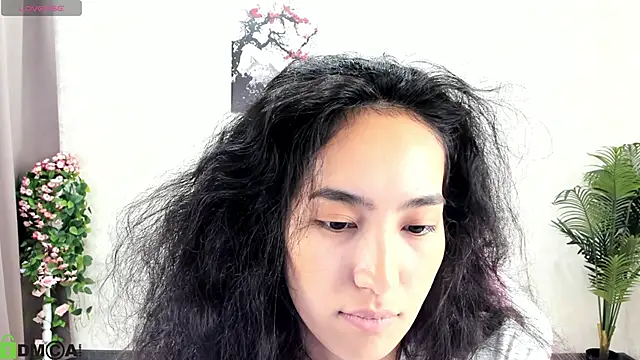 Snapshot of FlirtyAura chatting on October 2025 07:01:02 AM FlirtyAura online show from October 2025 07:01:02 AM