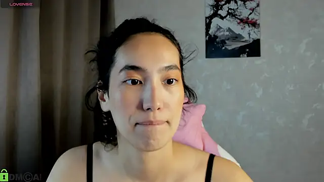 Snapshot of FlirtyAura chatting on November 2025 03:21:02 AM FlirtyAura online show from November 2025 03:21:02 AM